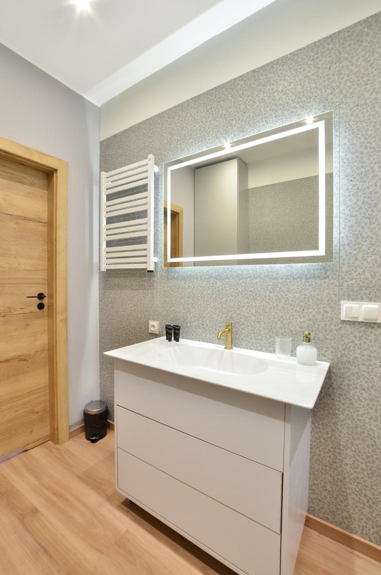 Citystay Stylowe Apartamenty Przy Swietojanskiej 그디니아 외부 사진